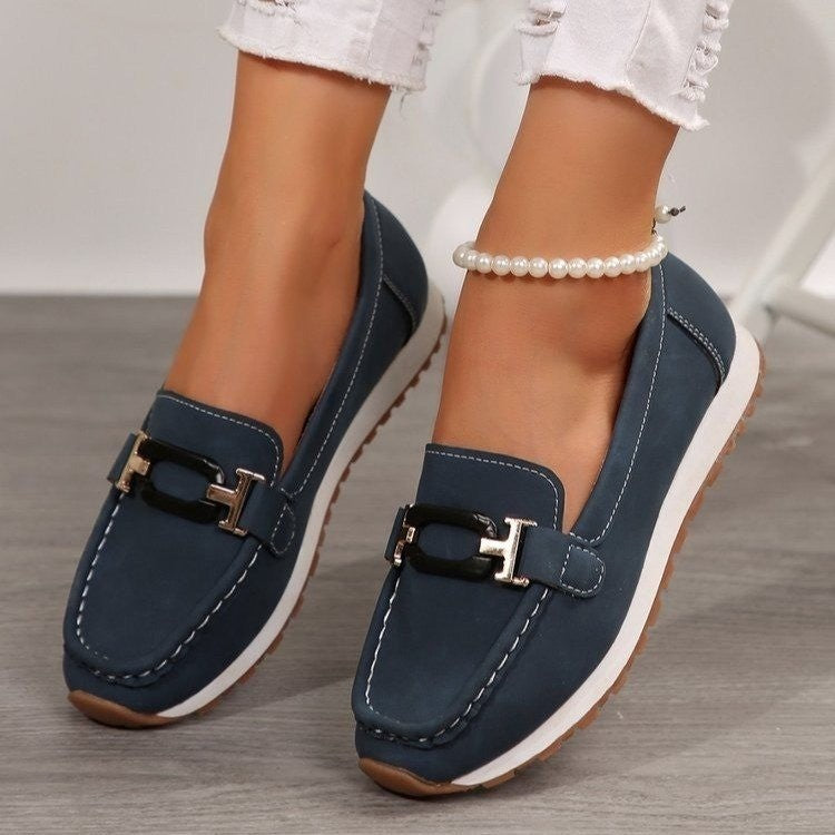 Women's Platform Metal Chain Casual Sneaker